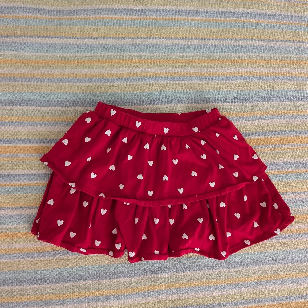⭐ Gymboree Red & White Heart Print Skort Size 5T